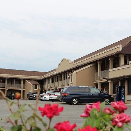 American Inn And Suites Countryside Zewnętrze zdjęcie